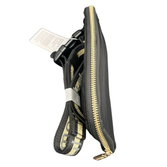 Lululemon Everywhere Belt Bag 1L Wordmark Strap in Black & Gold NWT SOLD OUT - Picture 7 of 8